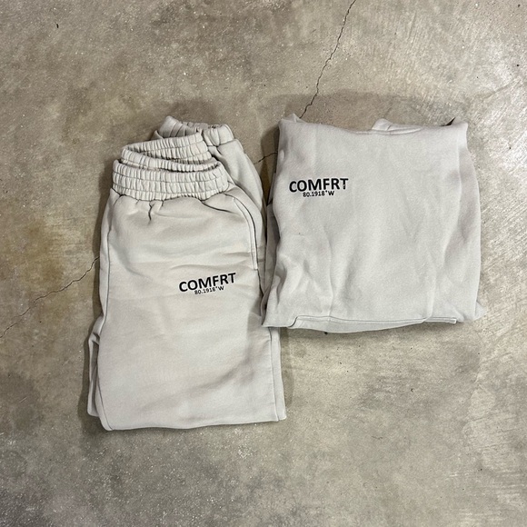 Comfrt Coordinate Stone Sweat Set - Picture 2 of 10